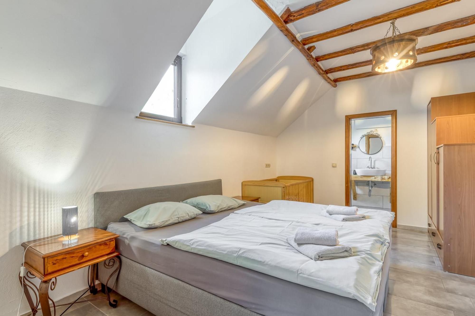 Bajsova Domacija Apartment Podčetrtek Екстериор снимка