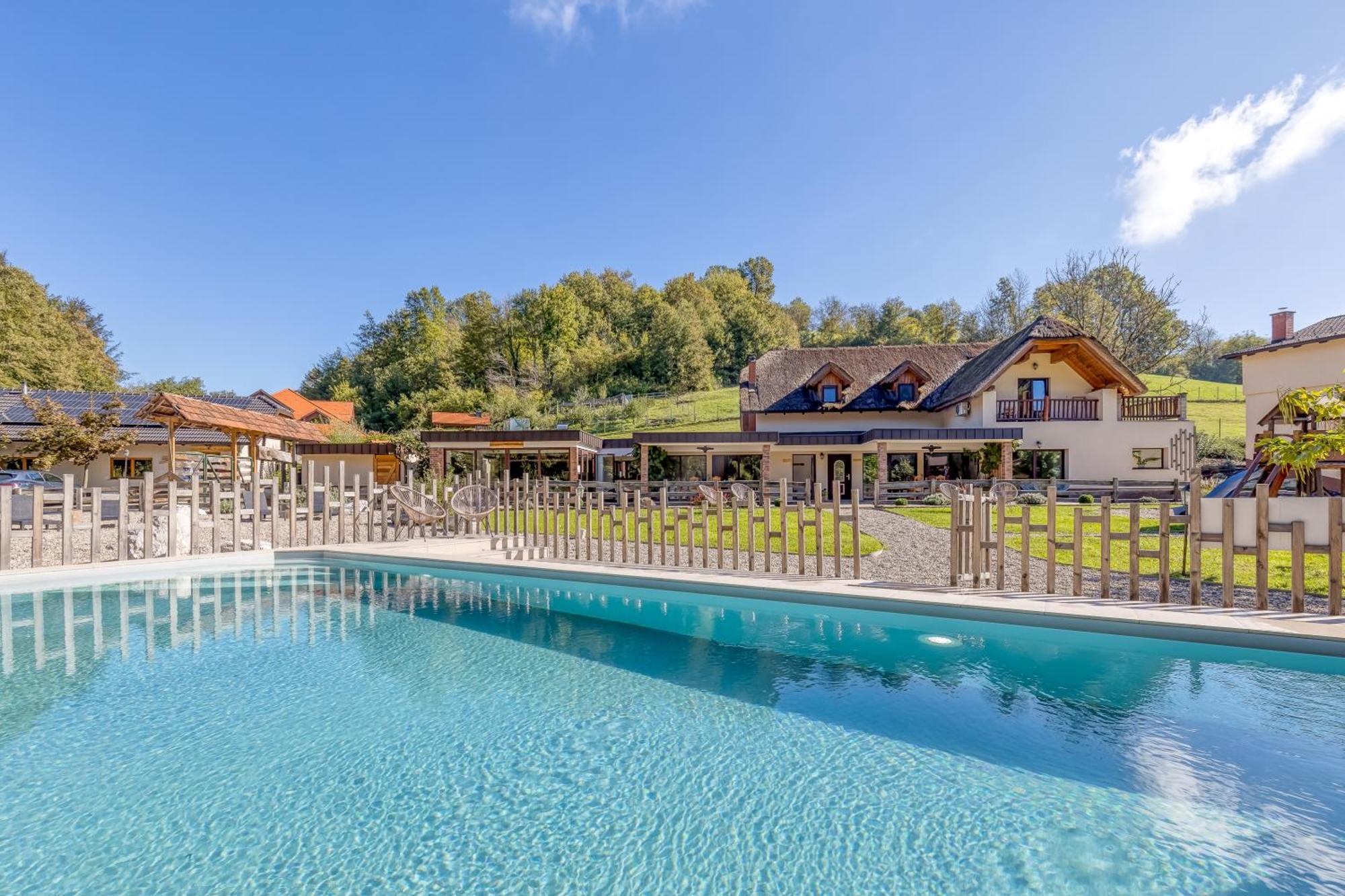 Bajsova Domacija Apartment Podčetrtek Екстериор снимка